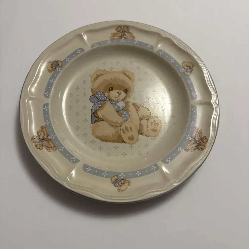 VTG Tienshan Theodore Country Bear Dinner Plate 10.5”